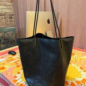 Anthropologie Elegant Black Leather Tote Bag suede inside great shape